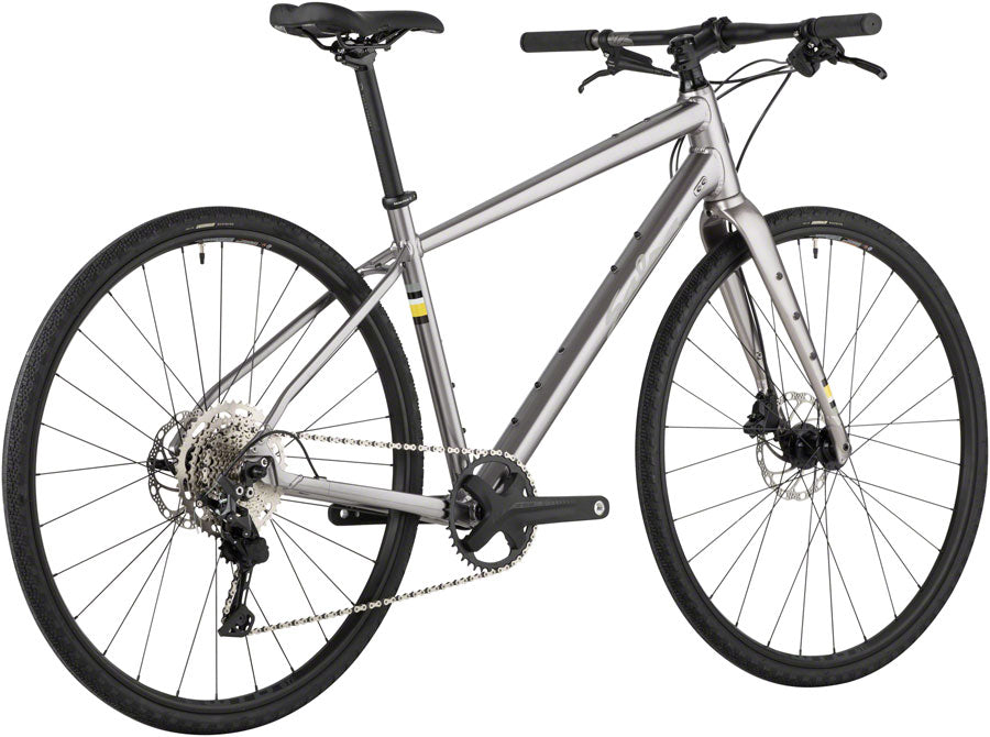 Salsa Journeyer Flat Bar Deore 10 700 Bike - 700c Aluminum