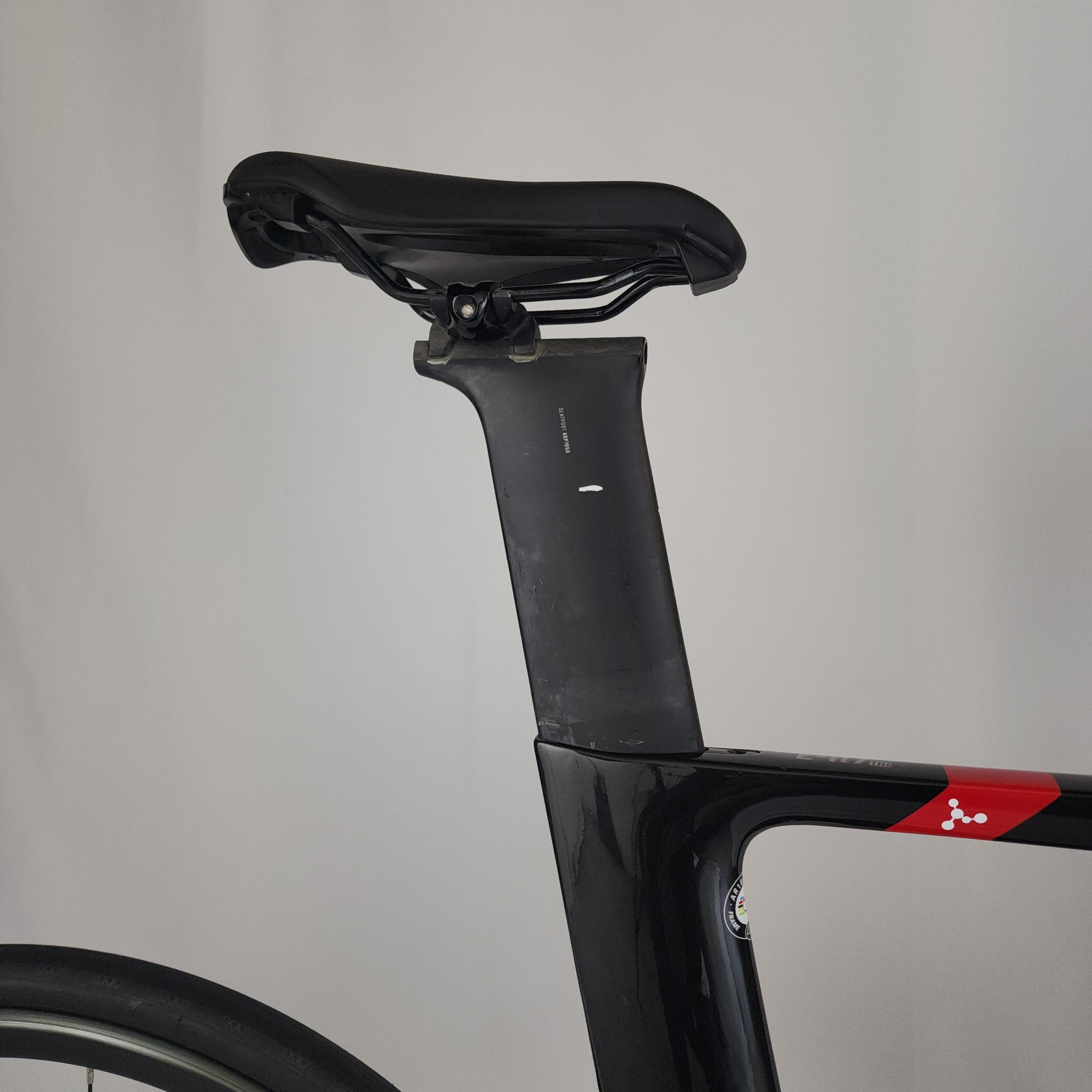 2019 Argon E 117 Size L | Pre Owneds