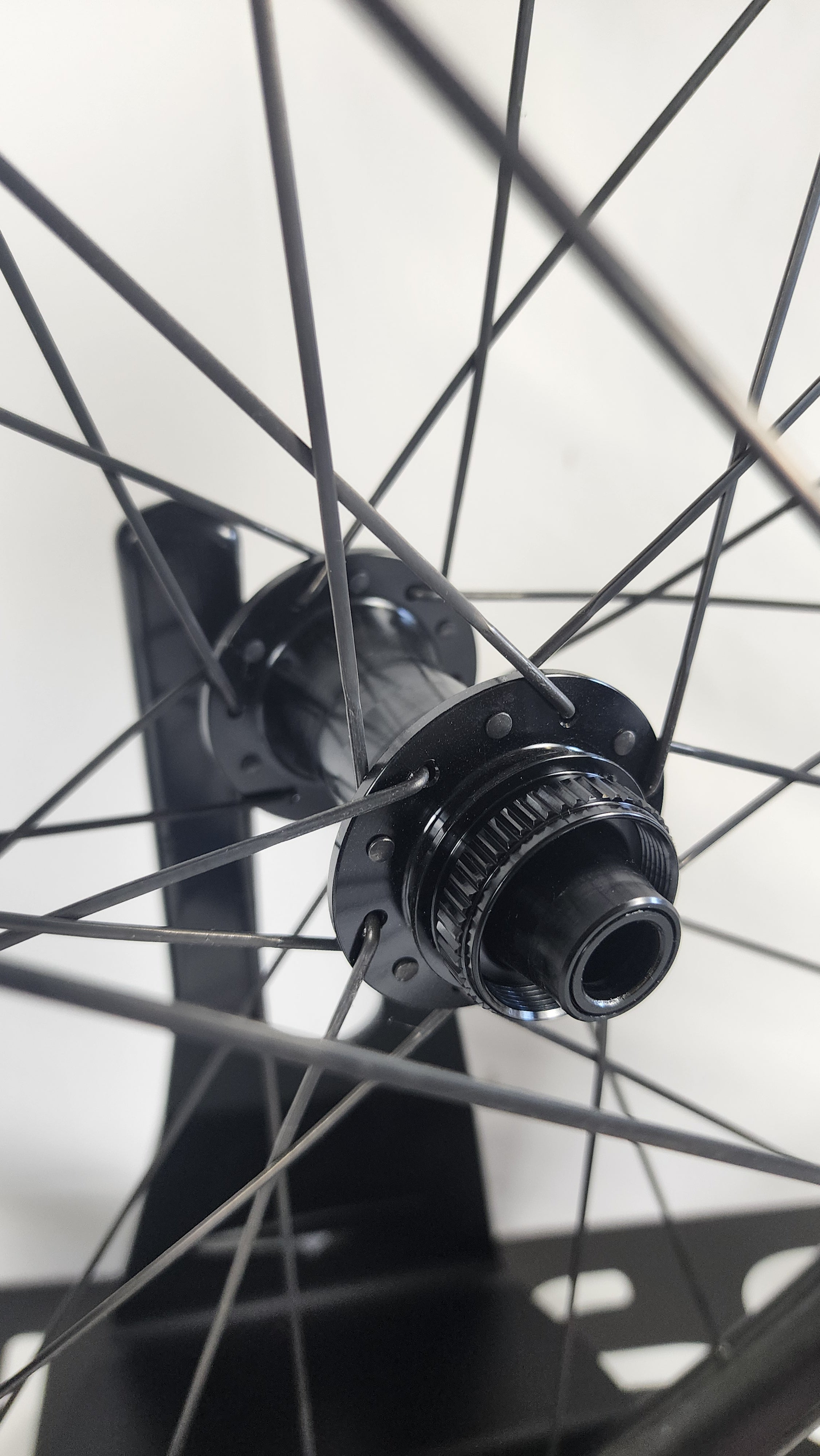 ZIPP 303S Wheel Set| Disc Brake| Shimano Hub 11 Sp| Pre Owned