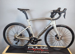 Pinarello F5 105 Di2 54.4 Pre Owned